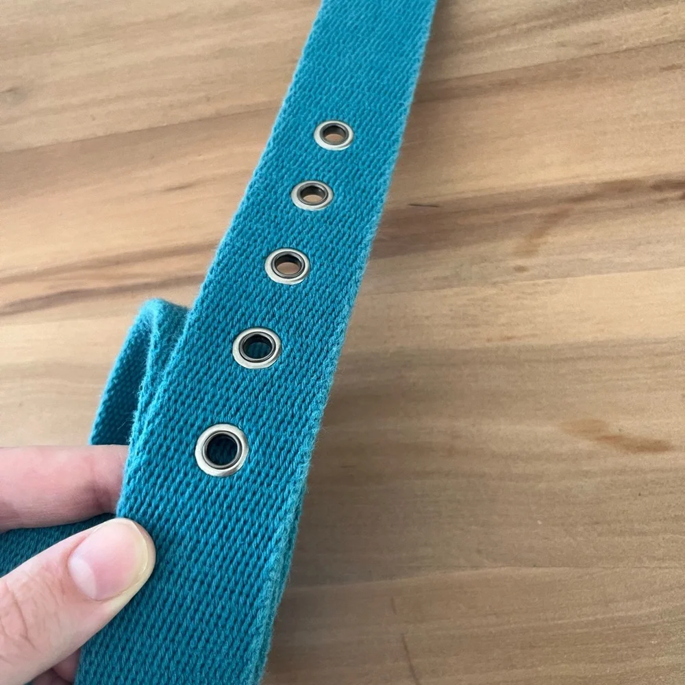 Carhartt Kids Belts in Blue and Pink